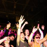 The crowd cheering for T-Pain